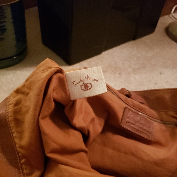 Leather "Lucky Brand" - purse - Picture 2 of 5